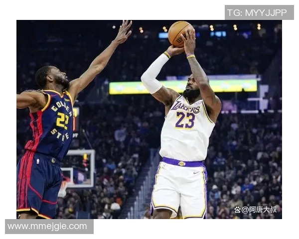 2016年NBA勇士与公牛的经典对决回顾与精彩瞬间分析