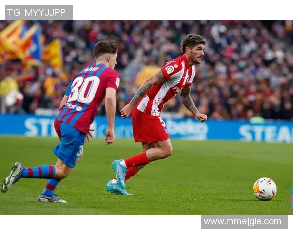 巴萨对决巴黎詹俊解说精彩瞬间回顾与分析